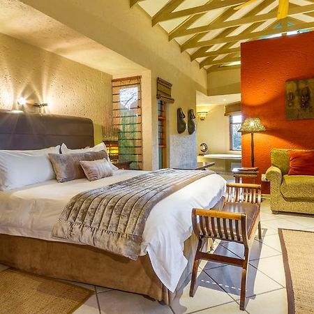 Joern'S Gaestehaus Mbombela Exteriér fotografie