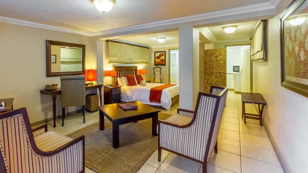 Joern'S Gaestehaus Mbombela Pokoj fotografie