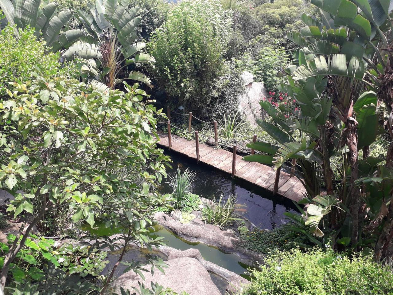 Joern'S Gaestehaus Mbombela Exteriér fotografie